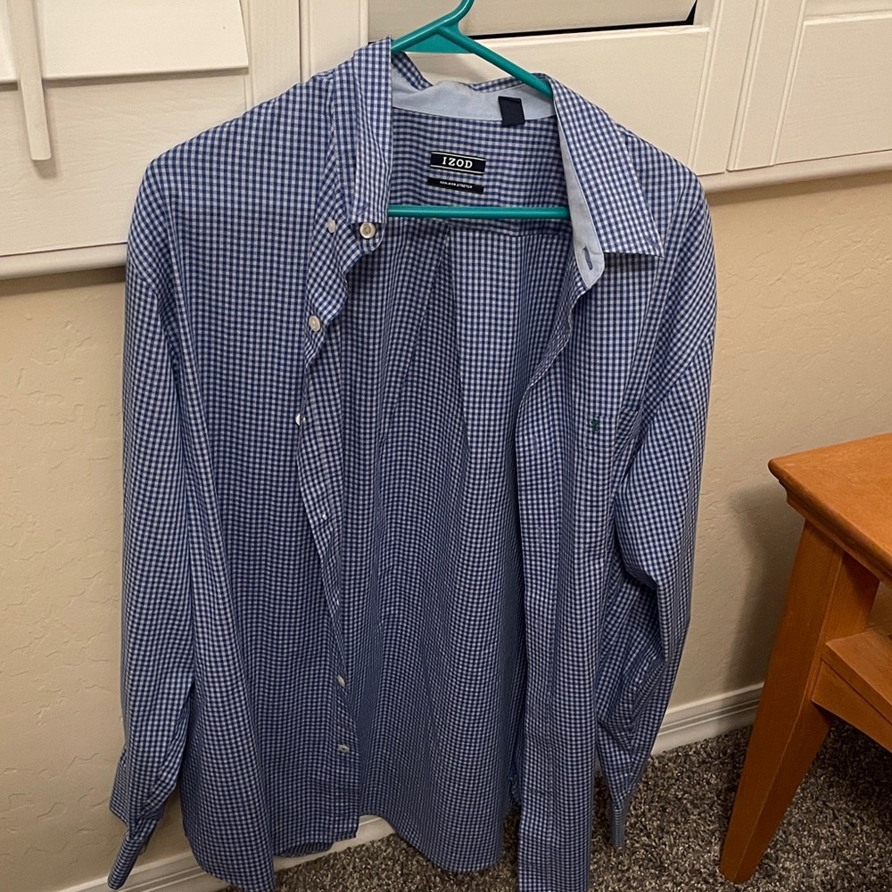 IZOD Men's Blue Gingham Button Down Shirt